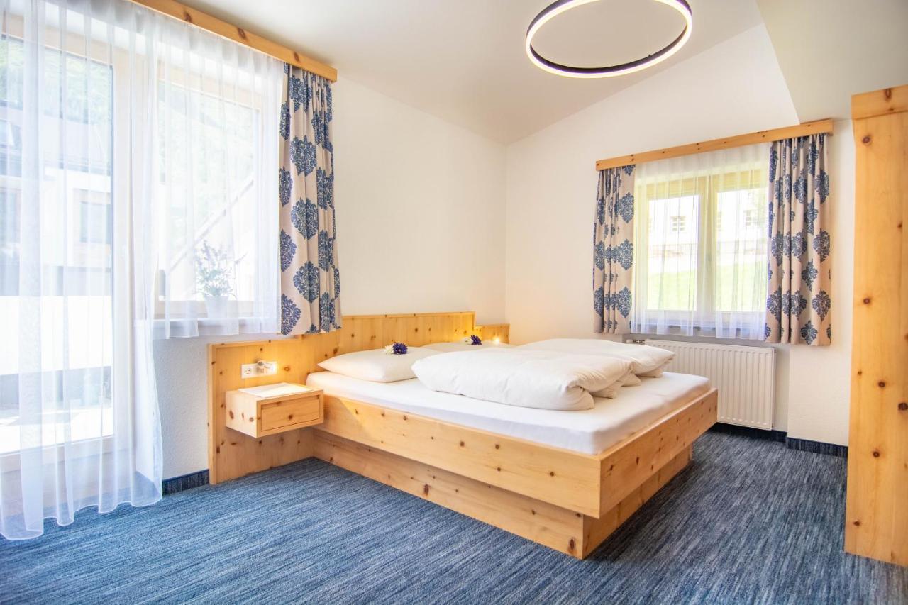 Köcks Bed&Breakfast Galtür Exteriör bild