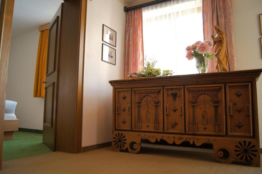 Köcks Bed&Breakfast Galtür Exteriör bild